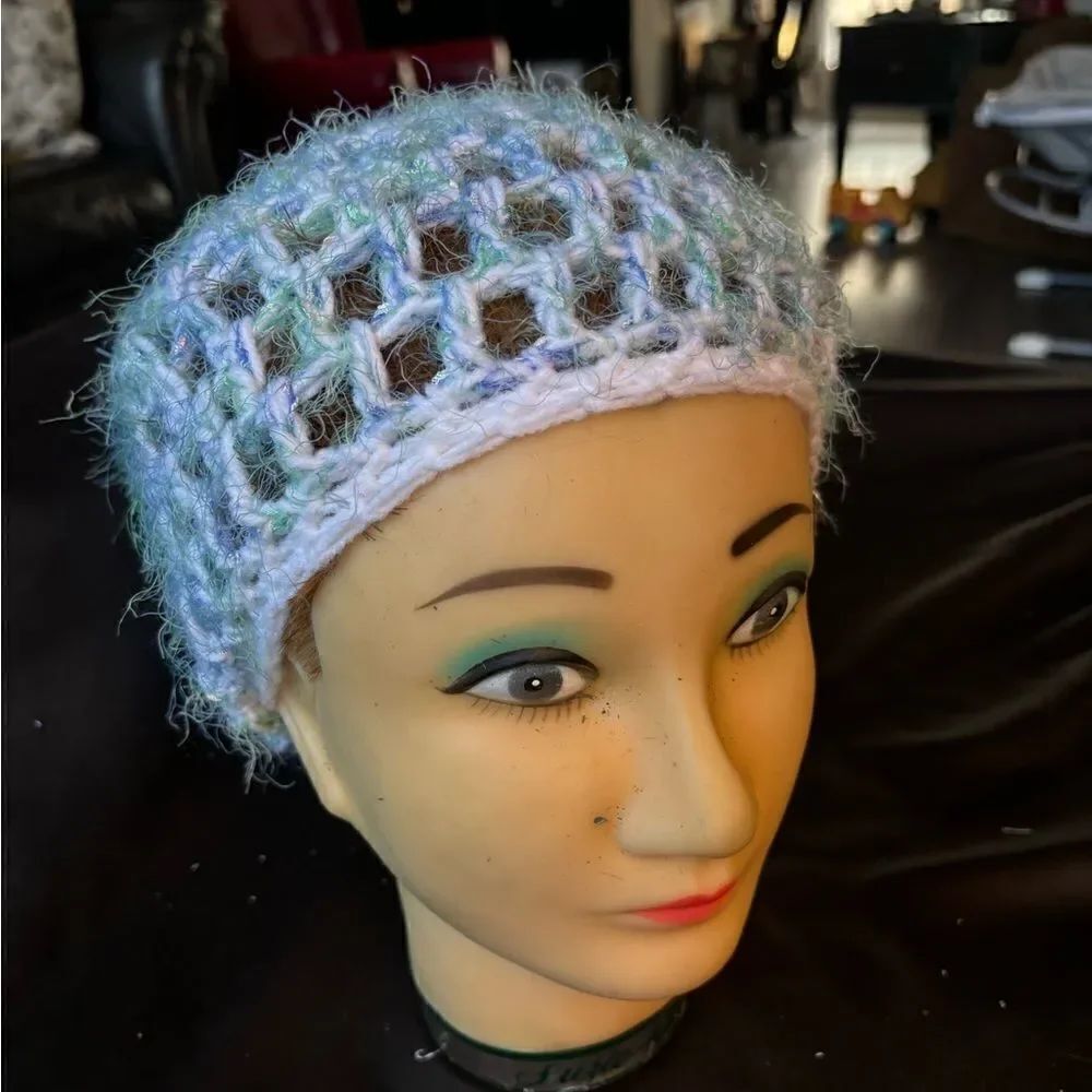 NEW Handmade Crocheted Adult Hat - Picture 8 of 8